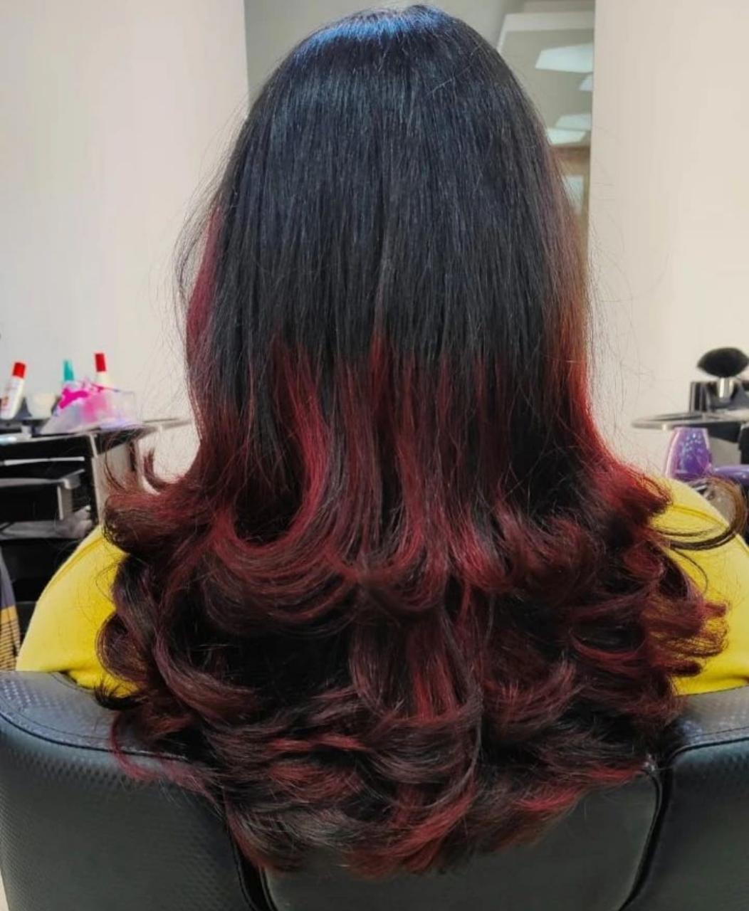 PURPLE PINES UNISEX SALON AND BRIDAL STUDIO THODUPUZHA
